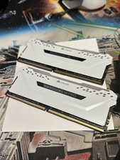 Kit de memória de desktop Corsair Vengeance RGB PRO 32 GB - 2 x 16 GB comprar usado  Enviando para Brazil