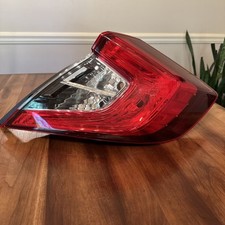 2016-2021 Honda Civic Sedan lanterna traseira de LED passageiro direito destro fabricante de equipamento original excelente estado usado comprar usado  Enviando para Brazil