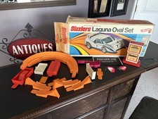 Mattel Hot Wheels Sizzlers Laguna conjunto oval pista 1969 com máquina de suco incompleta comprar usado  Enviando para Brazil