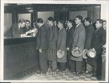Usado, 1930 Chilenos desempregados receberam ingressos para retornar ao consulado do Chile foto de imprensa comprar usado  Enviando para Brazil