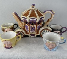 Cinderella carriage teapot for sale  Middleburg