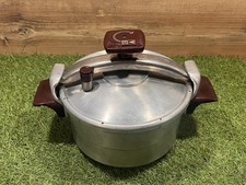 Cocotte minute seb d'occasion Cocotte minute seb d'occasion  Frejus