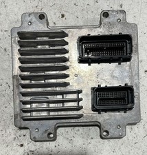 Centralina motore ecu usato  Italia