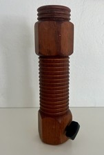 Usado, Moedor de sal vintage dinamarquês MCM porca e parafuso madeira teca comprar usado Usado, Moedor de sal vintage dinamarquês MCM porca e parafuso madeira teca comprar usado  Enviando para Brazil