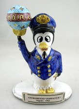 Statuina pinguino corso usato Statuina pinguino corso usato  San Giorgio a Cremano