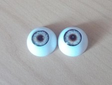 Realistic hazel acrylic for sale Realistic hazel acrylic for sale  BANSTEAD