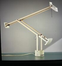Artemide lampada tavolo usato  Visone