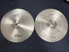 Chapéus altos Avedis Zildjian 14" New Beat comprar usado  Enviando para Brazil