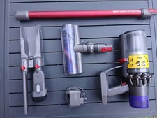 Aspirateur dyson v10 d'occasion Aspirateur dyson v10 d'occasion  Grasse
