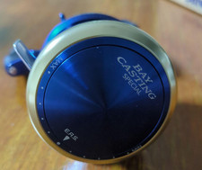 Moulinet droit daiwa d'occasion  Expédié en France
