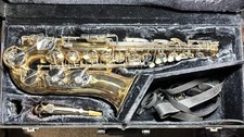 Usado, Saxofone Alto Vito Vintage Bom Estado Série # 400416 Veja Fotos Leia Desc. comprar usado  Enviando para Brazil