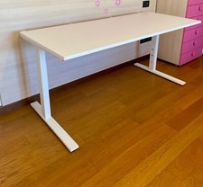 Scrivania ikea regolabile usato  Italia