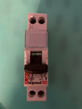 Legrand disjoncteur vis d'occasion  Mimizan