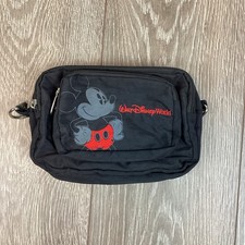 Walt Disney World Black Mickey Mouse Bolsa de Ombro Conversível Pacote de Babá Excelente Estado Usado comprar usado Walt Disney World Black Mickey Mouse Bolsa de Ombro Conversível Pacote de Babá Excelente Estado Usado comprar usado  Enviando para Brazil