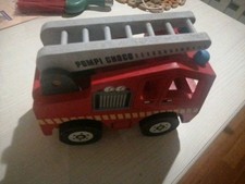 Camion dei pompieri usato Camion dei pompieri usato  Oleggio