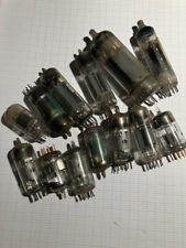 Lot lampe radio d'occasion Lot lampe radio d'occasion  Jouars-Pontchartrain