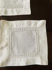 Usado, Guardanapos de coquetel sortidos de linho branco vintage ~ linho branco com agulha ~ 8 @ 5 3/4” comprar usado  Enviando para Brazil