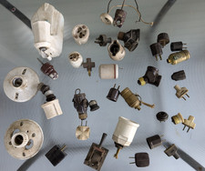 Grande lote de interruptores antigos de baquelite plugues soquetes tomadas iluminação e adaptadores comprar usado  Enviando para Brazil