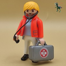 Boneco Playmobil mulher-enfermeira-médico-hospital campanha-emergências-ambulância comprar usado  Enviando para Brazil