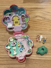 Boneco e flutuador Polly Pocket Bluebird Garden Surprise com banho de tartaruga - Vintage 1990 comprar usado  Enviando para Brazil