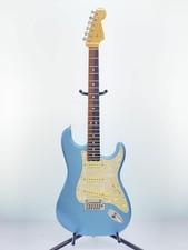 Usado, Guitarra elétrica Fender/Strato Type/Azul/Sss/Synchron Type/Am Elite St Eb Satin/2 comprar usado  Enviando para Brazil