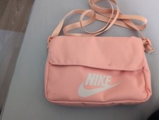 Nike tasche lachsfarbend gebraucht kaufen  Neustrelitz
