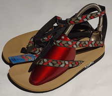 Nwt women sandals for sale  Concho