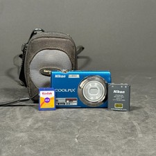 Macchina fotografica nikon usato  Busto Arsizio
