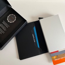 Secrid porte carte d'occasion Secrid porte carte d'occasion  Neuilly-sur-Seine