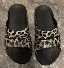Oofos sandals womens for sale  INGATESTONE