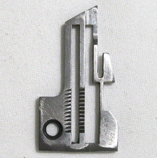 UNION SPECIAL 39524B 5/32" Agulha Garganta Placa 39500 Máquina Overlock Industrial comprar usado  Enviando para Brazil