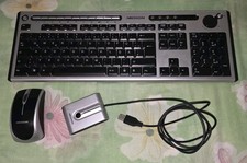 Tastiera mouse wireless usato  Modena