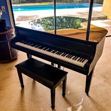 Samick baby grand for sale  Lilburn