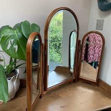 Laura ashley tri for sale  CARTERTON