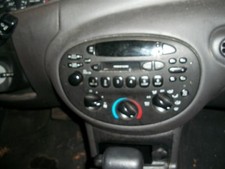Lanterna traseira de passageiro Coupe ZX2 quarto de painel montado compatível com 98-03 ESCORT 386554 comprar usado  Enviando para Brazil