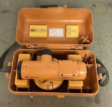 Auto level topcon for sale  LONDON