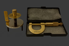 Set sferometri ottone usato  Spedire a Italy