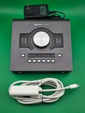 Interface de áudio Universal Audio Apollo Twin MKII UAD 2 - Duo Core Thunderbolt comprar usado Interface de áudio Universal Audio Apollo Twin MKII UAD 2 - Duo Core Thunderbolt comprar usado  Enviando para Brazil