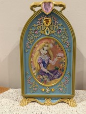 Guarda-roupa Rapunzel enrolado Disney Store caixa de joias espelho vaidade Londres comprar usado  Enviando para Brazil