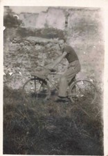 Old photograph young d'occasion  Expédié en Belgium