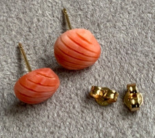 14k heart earrings carved for sale 14k heart earrings carved for sale Franklin