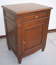Credenza anta noce usato  Spilamberto