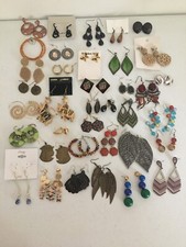 Lot earrings pairs for sale  Grandville