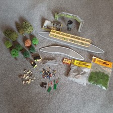 Hornby buildings platforms for sale  EYE