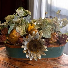 Floral arrangement 15.5 for sale  Yukon