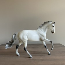 Breyer traditional model for sale  Medina