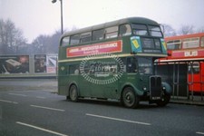 Usado, FOTO London Country AEC Regent RT4330 NLE994 na rota 403 em West Croydon 1971 comprar usado  Enviando para Brazil