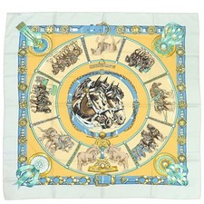 Hermes scarf carre d'occasion  Expédié en Belgium