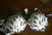 Soutien gorge neufs d'occasion  Loches