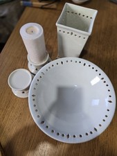 Tableware set for sale  ALLOA